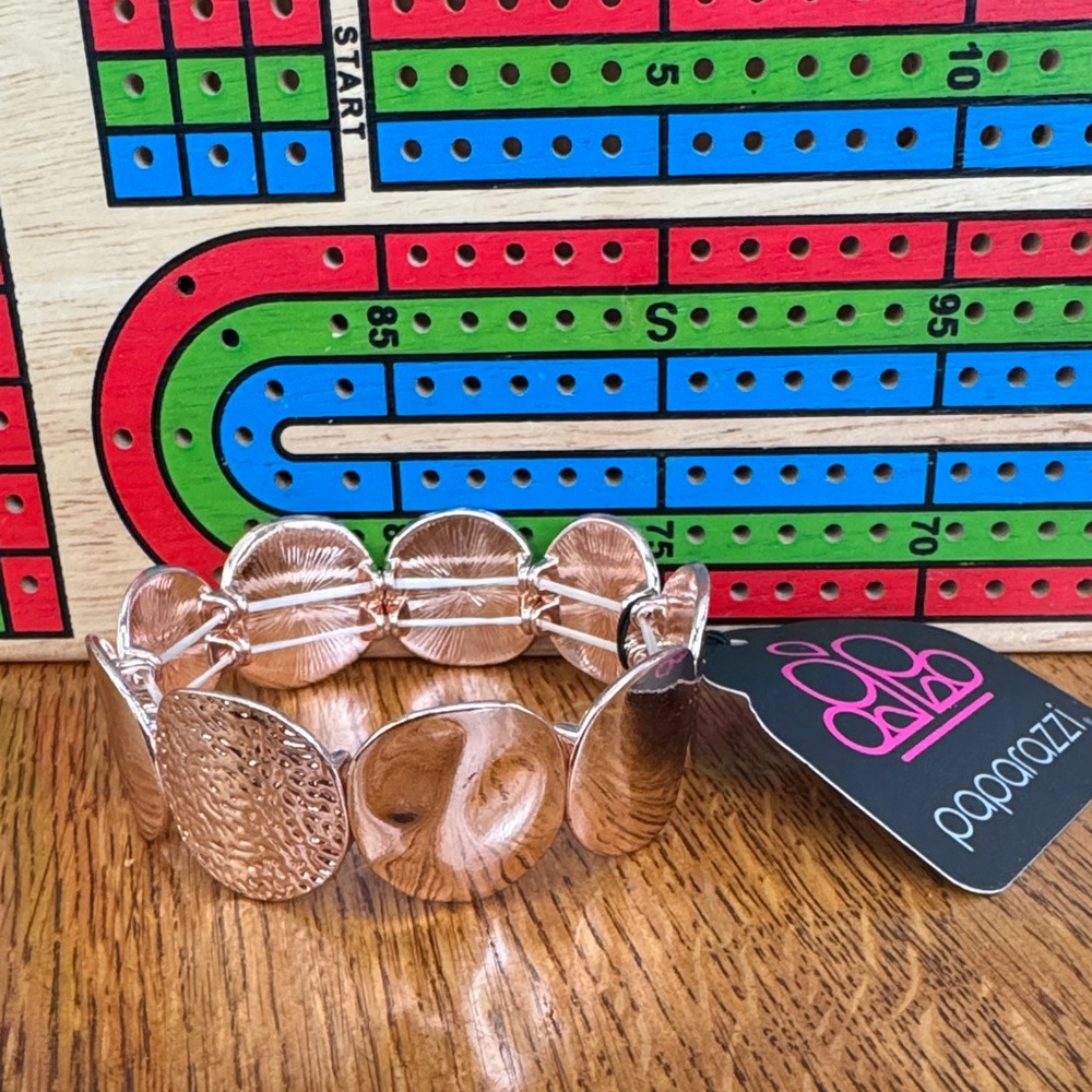 Paparazzi‎ Shimmering Rose Gold Bracelet